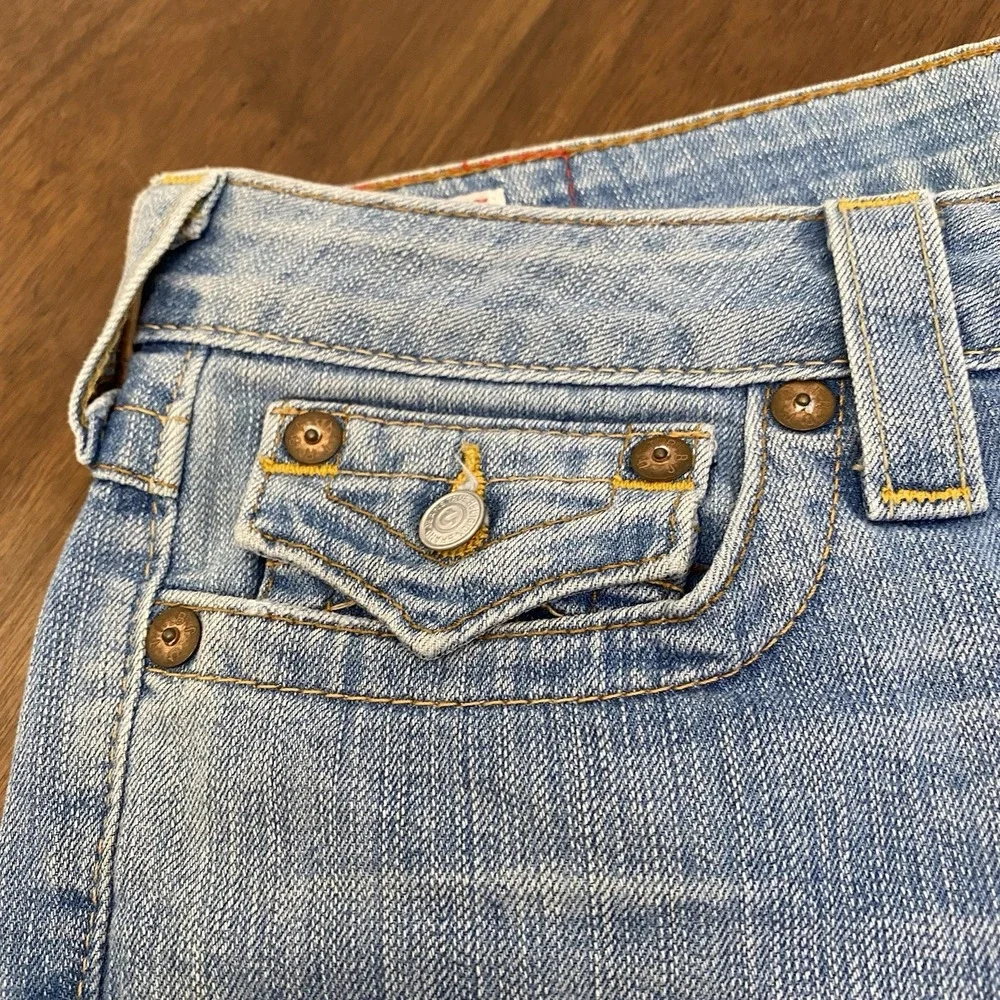 True Religion Men's 31 Blue Denim Shorts Regular Fit Light Wash 5-Pocket Natalie